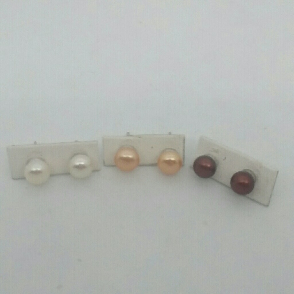 3-Pair Pearl Earring Bundle 💜